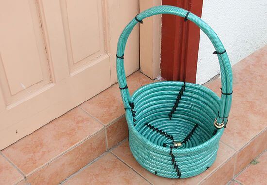 Basket from garden hose | Best DIY Repurposed Garden Tools Ideas | Garden Craft Ideas
