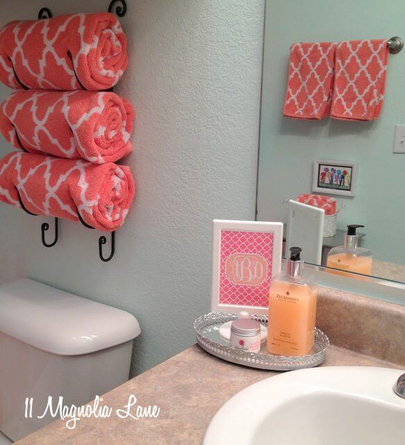 Towel holder with quatrefoil pattern | Best Small Bathroom Storage Designs & Ideas