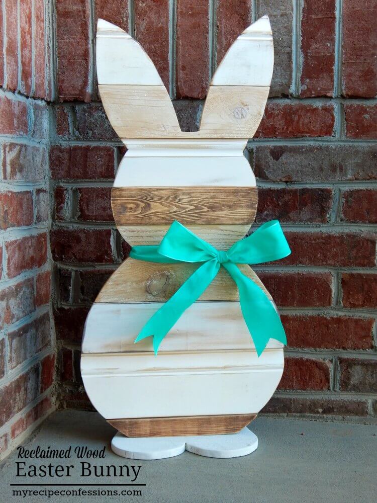 Reclaimed Wood Easter Bunny | Best Easter Porch Decorating Ideas