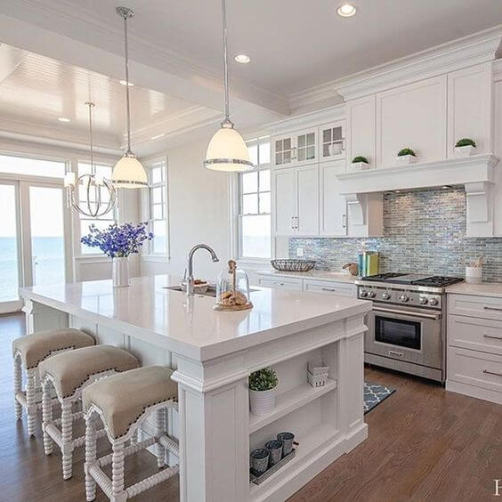 Luxury White Kitchen Design | Best White Kitchen Cabinet Decor Ideas