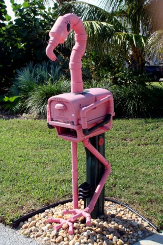 Pink flamingo mailbox | Best Mailbox Landscaping Ideas