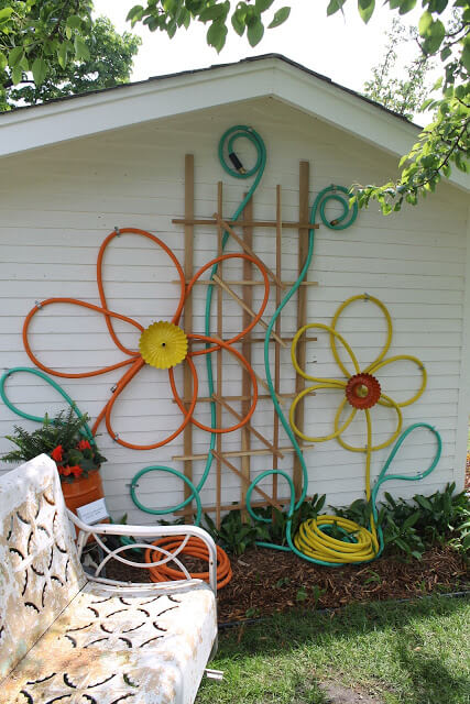 Flowers made from garden hose | Best DIY Repurposed Garden Tools Ideas | Garden Craft Ideas