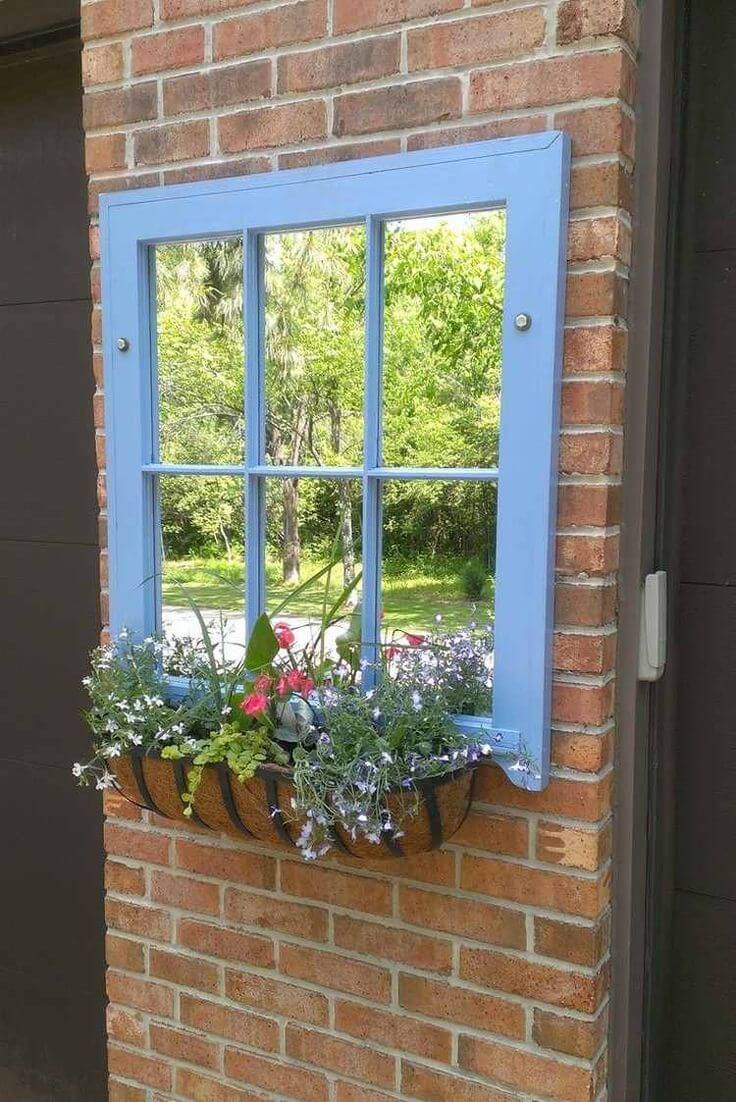 Hanging window with mirrors | Creative DIY Outdoor Window Decor Ideas