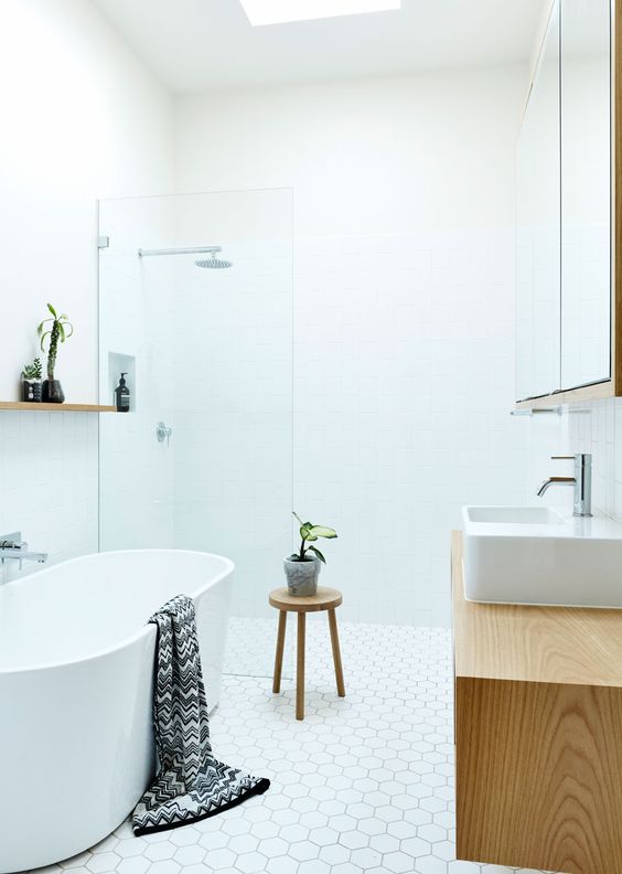 21 white bathroom ideas