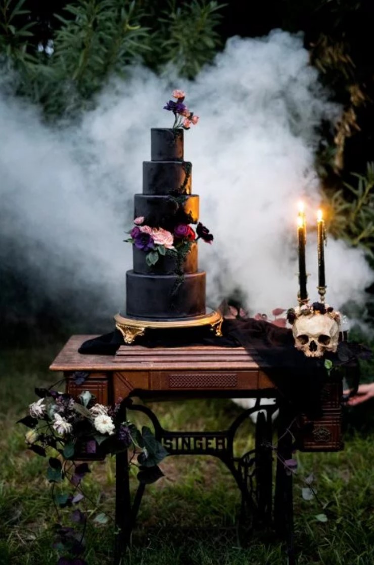 13 halloween wedding ideas