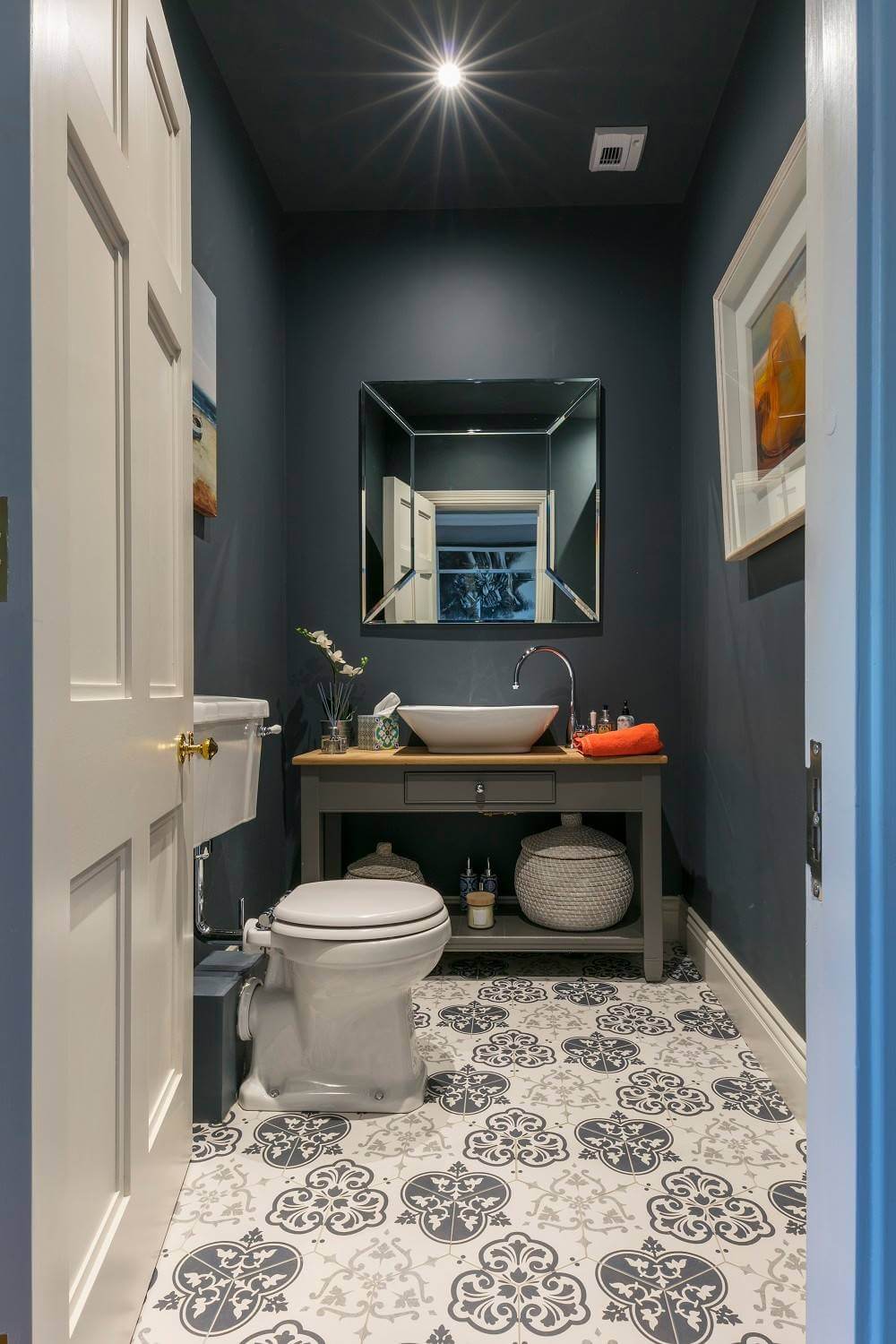 11 contemporary small bathroom ideas