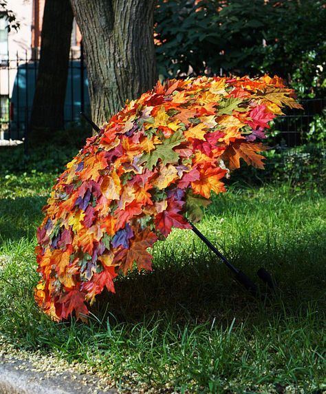 12 fall yard decorations with leaves