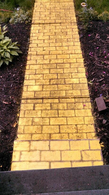 13 yellow brick walkways