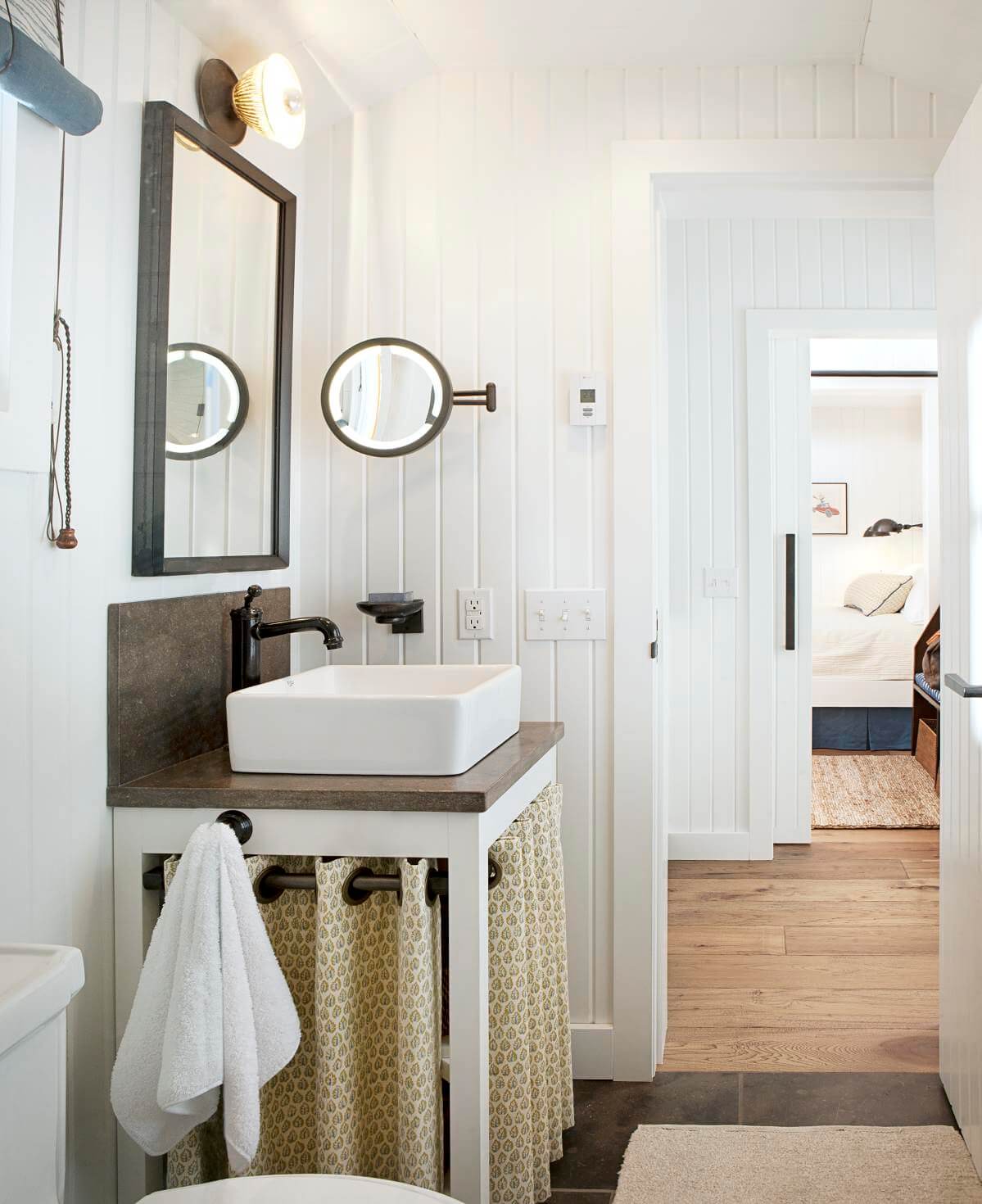 6 contemporary small bathroom ideas