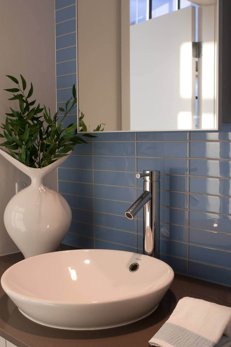 8 contemporary bathroom faucet designs