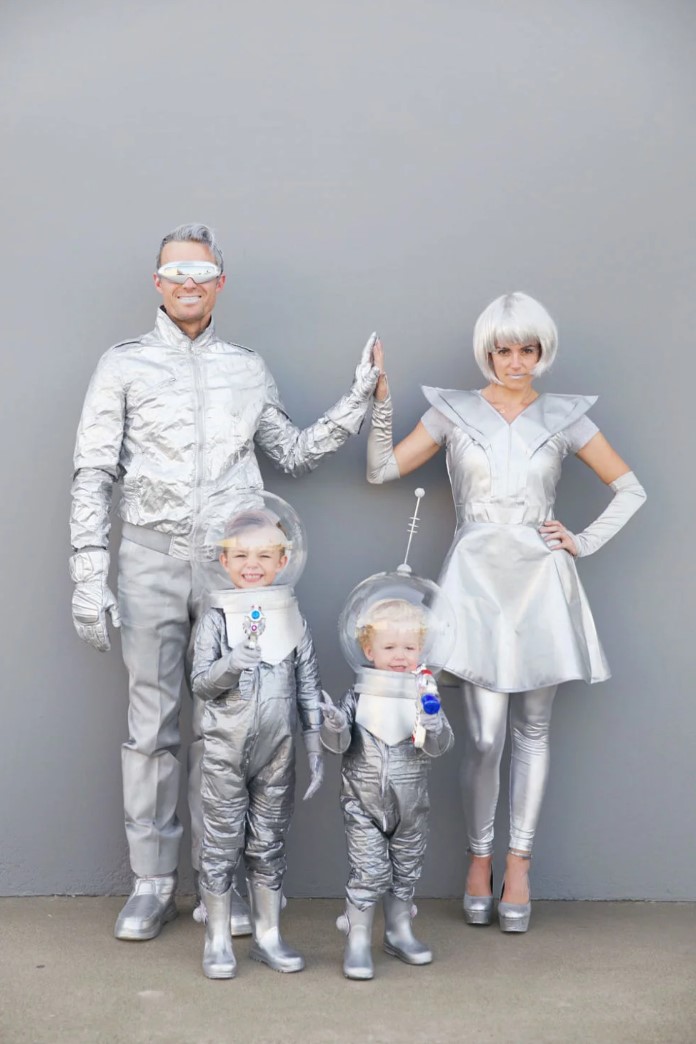 9 halloween costumes for families