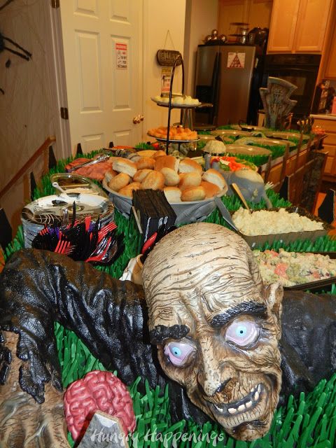 17 haunted halloween party decorations