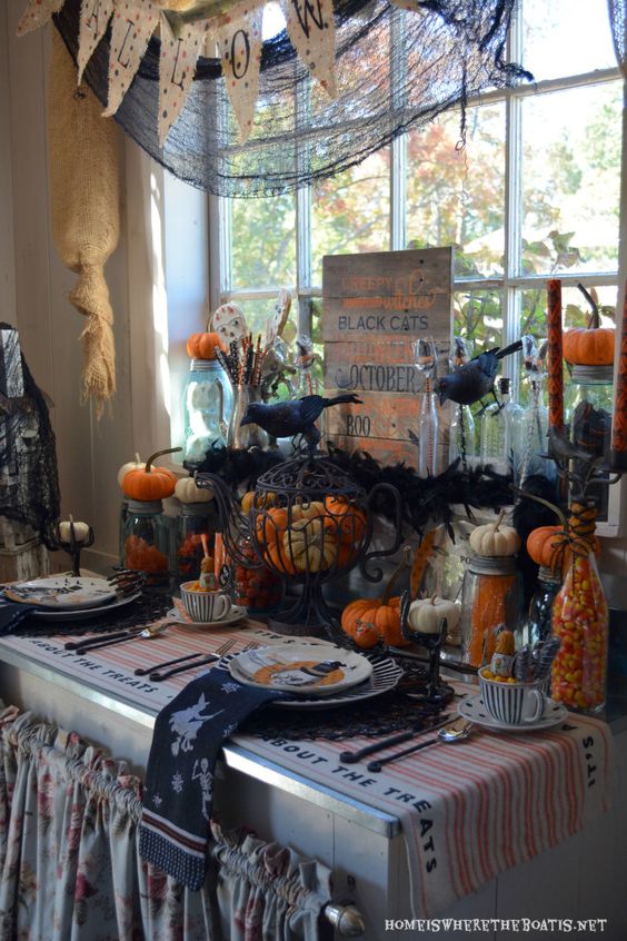 20 haunted halloween party decorations