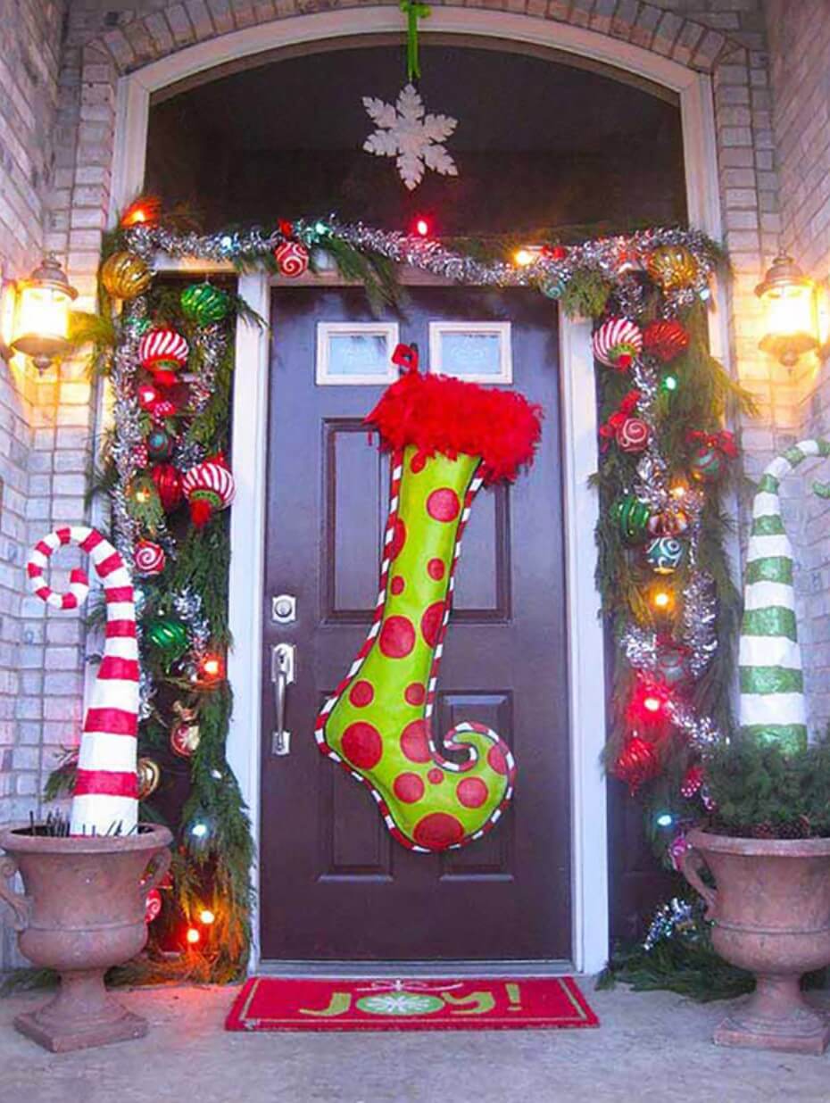 13 christmas front door decorations