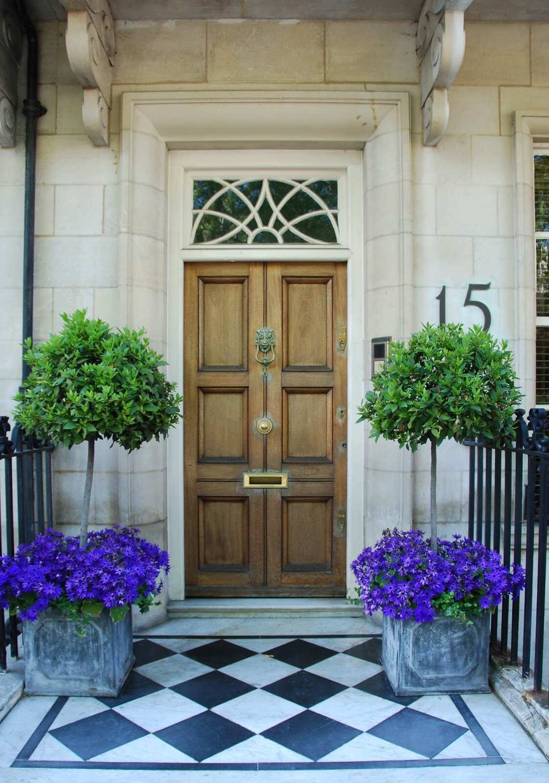 14 front door flower pot ideas