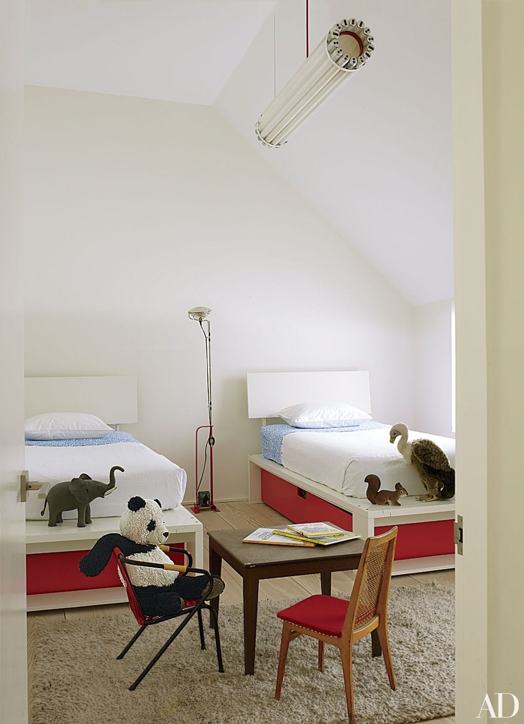 24 floor lamp ideas for bedroom