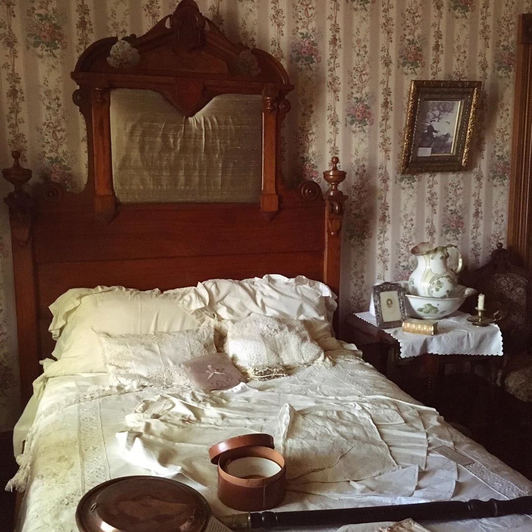 9 victorian bedroom ideas