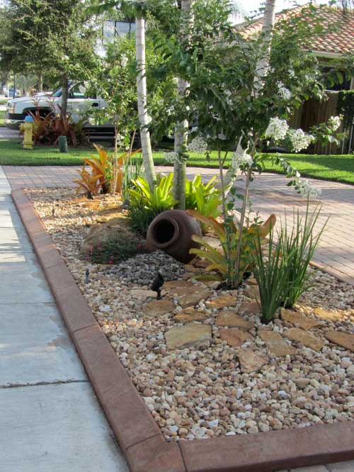 25 low water landscaping ideas
