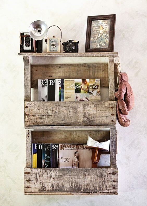 Pallet Book Shelf