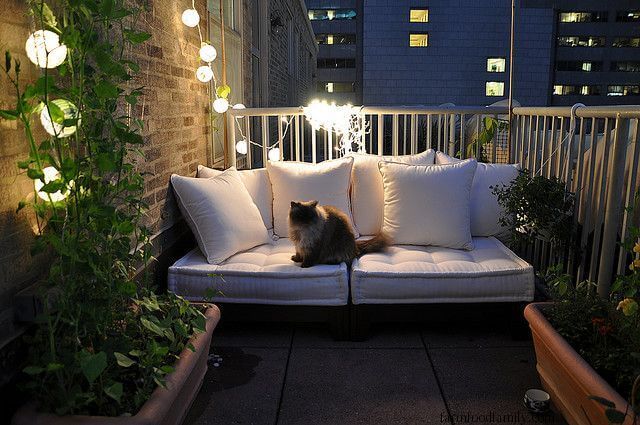 31 Best Tiny Condo Balcony Patio Ideas Designs For Privacy 2022 - Best Patio Ideas For Apartments