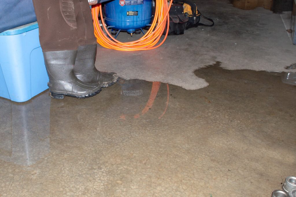 basement leaking water