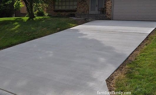 9 plain concrete driveway ideas