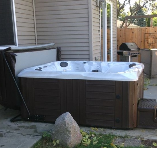 1 reliable hot tub brands Master Spa Healthy Living Series