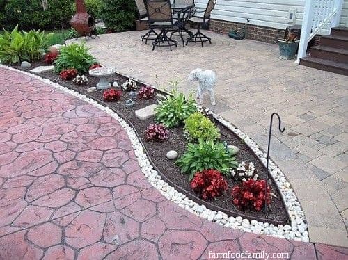 15 landscaping ideas with mulch and rocks