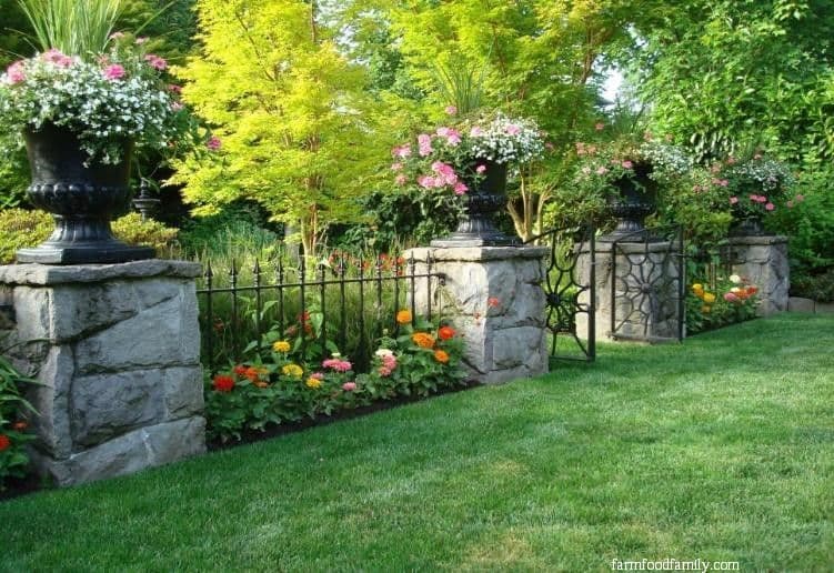 18 landscaping along fence ideas