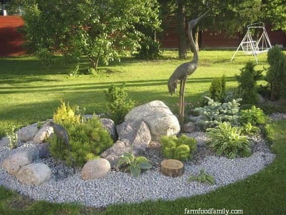 9 landscaping ideas with mulch and rocks