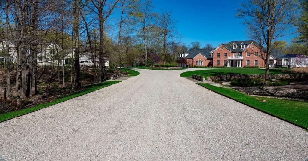 11 tar and chip driveway ideas