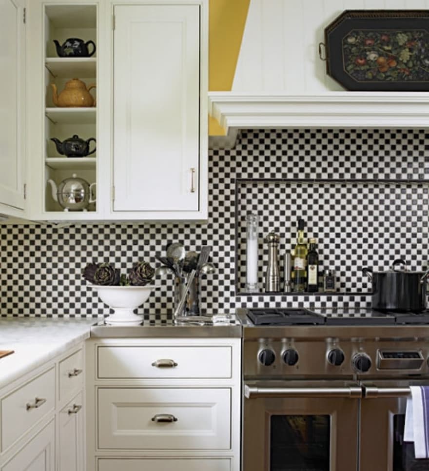 26 kitchen backsplash ideas for white cabinets
