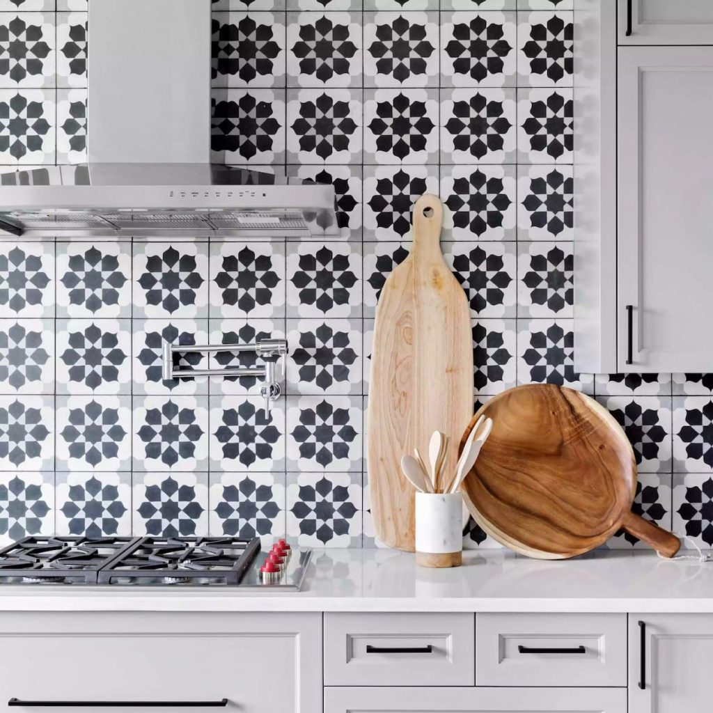 3 kitchen backsplash ideas for white cabinets