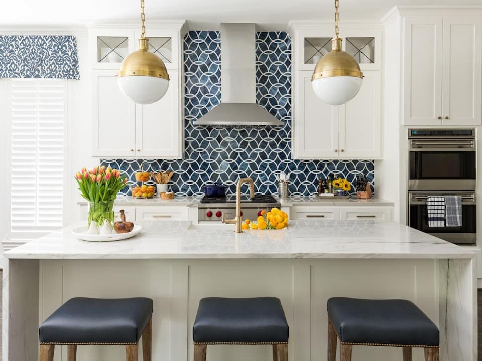 7 kitchen backsplash ideas for white cabinets