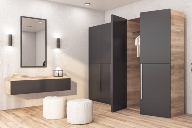 15+ Popular Types Of Closet Doors & Their Pros and Cons (With Pictures)