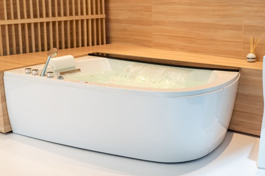 ceramic bathtub