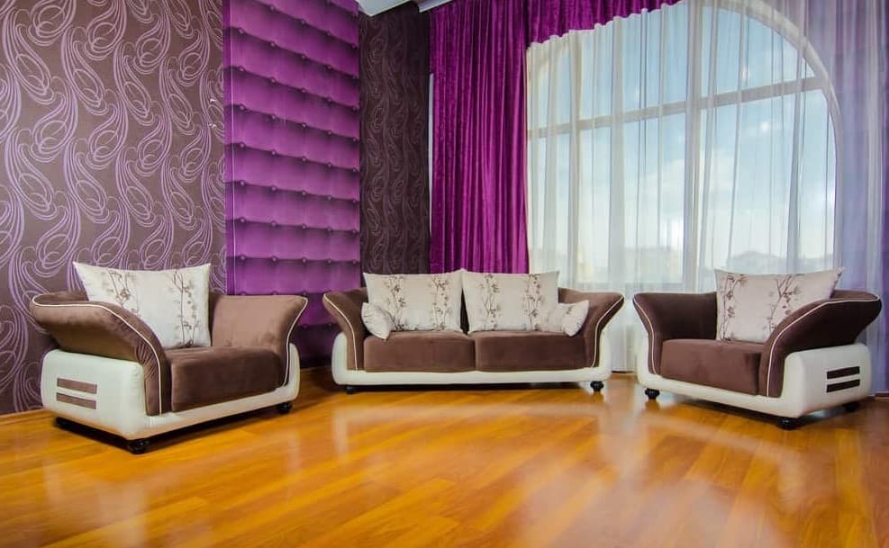 19 fuchsia wall colors go with dark brown furniture 2