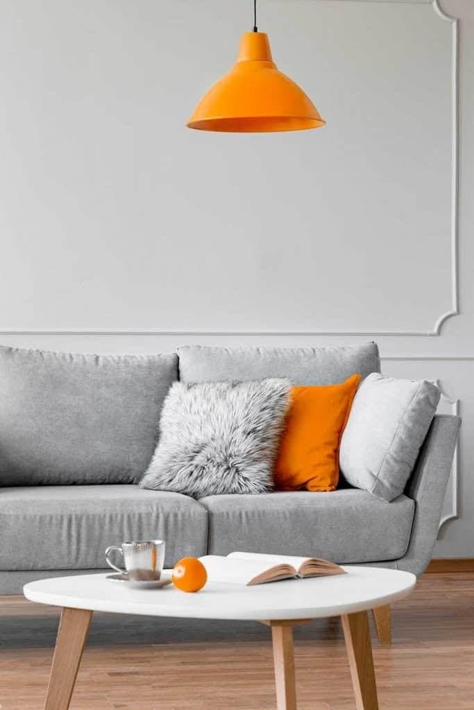 2 throw pillow ideas for grey couches