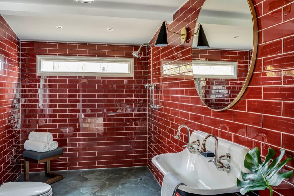23 red color walls go with gray tile bathroom 2
