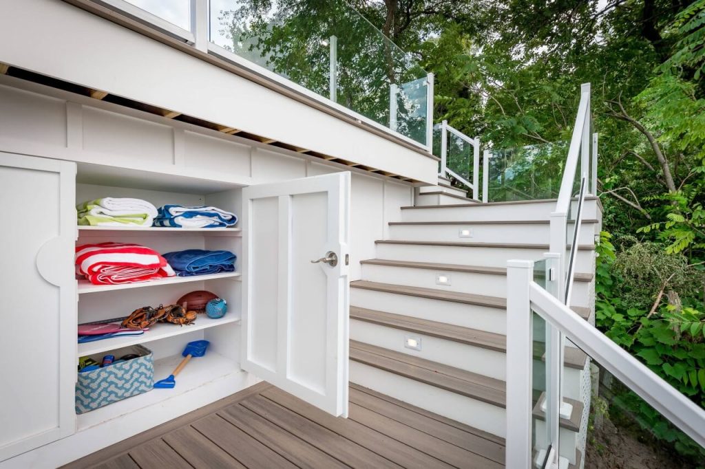 1 deck steps ideas with coastal feel