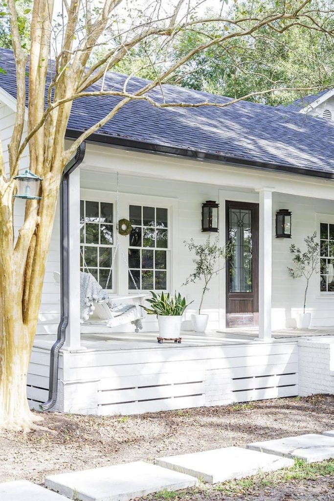 11 small front porch ideas on a budget
