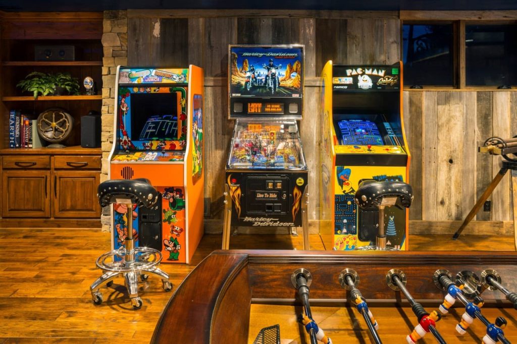 23 rustic basement 80s arcade room ideas