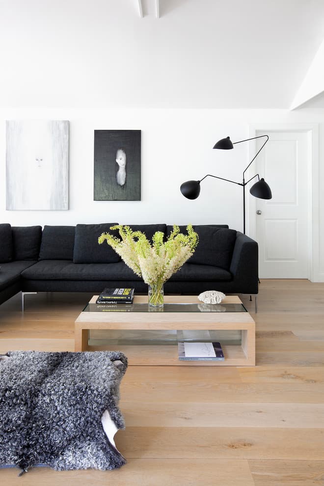 8 minimalist white and black living room ideas 3