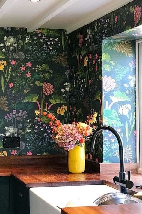 29 kitchen wallpaper ideas