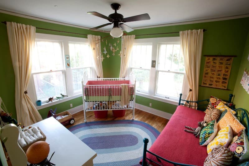 What Color Curtains Go With Green Walls, What Color Curtains With Apple Green Walls
