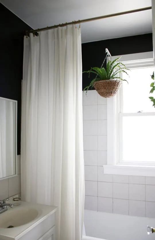 35 Best Bathroom Shower Curtain Ideas, Pretty Bathrooms With Shower Curtains