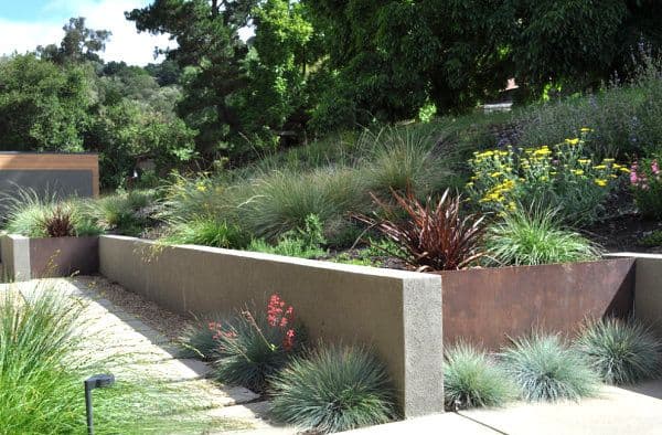 29 garden wall ideas