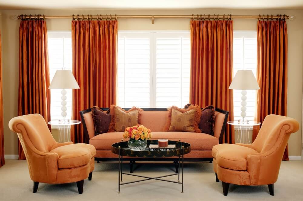 10 Tangerine curtain with yellow wall