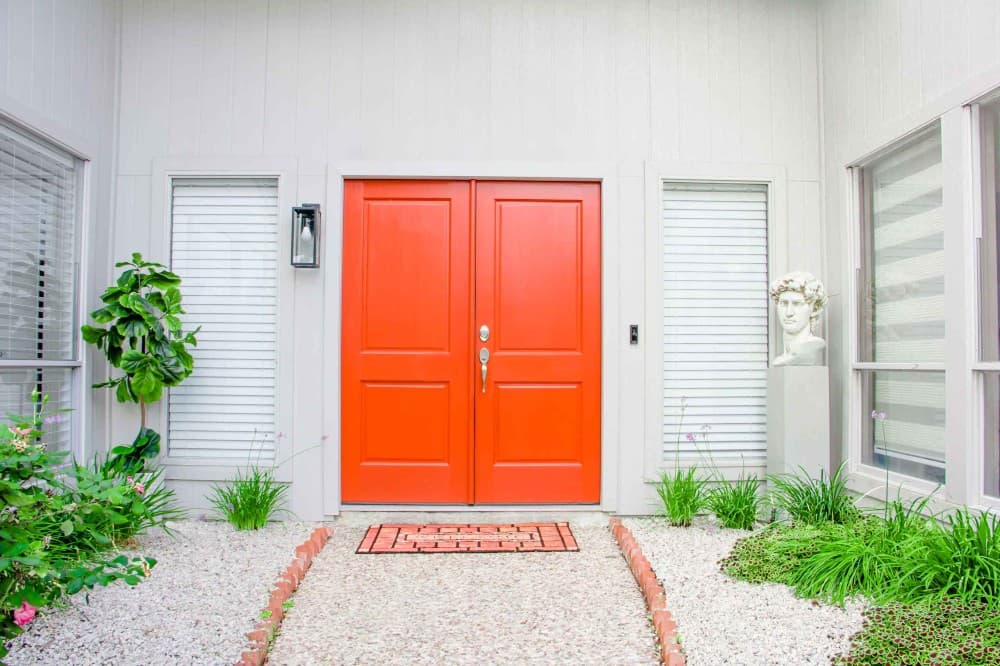 7 orange front door for white house