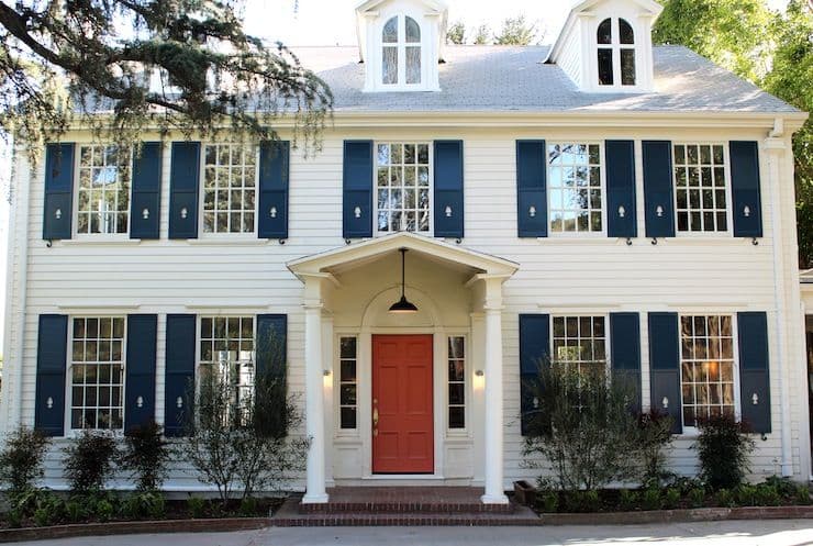 front door colors for white house with blue shutters